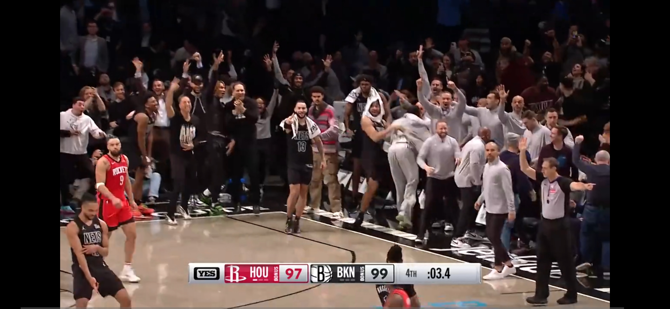 关于球迷激情狂热，球队争夺总决赛诸多未知的信息