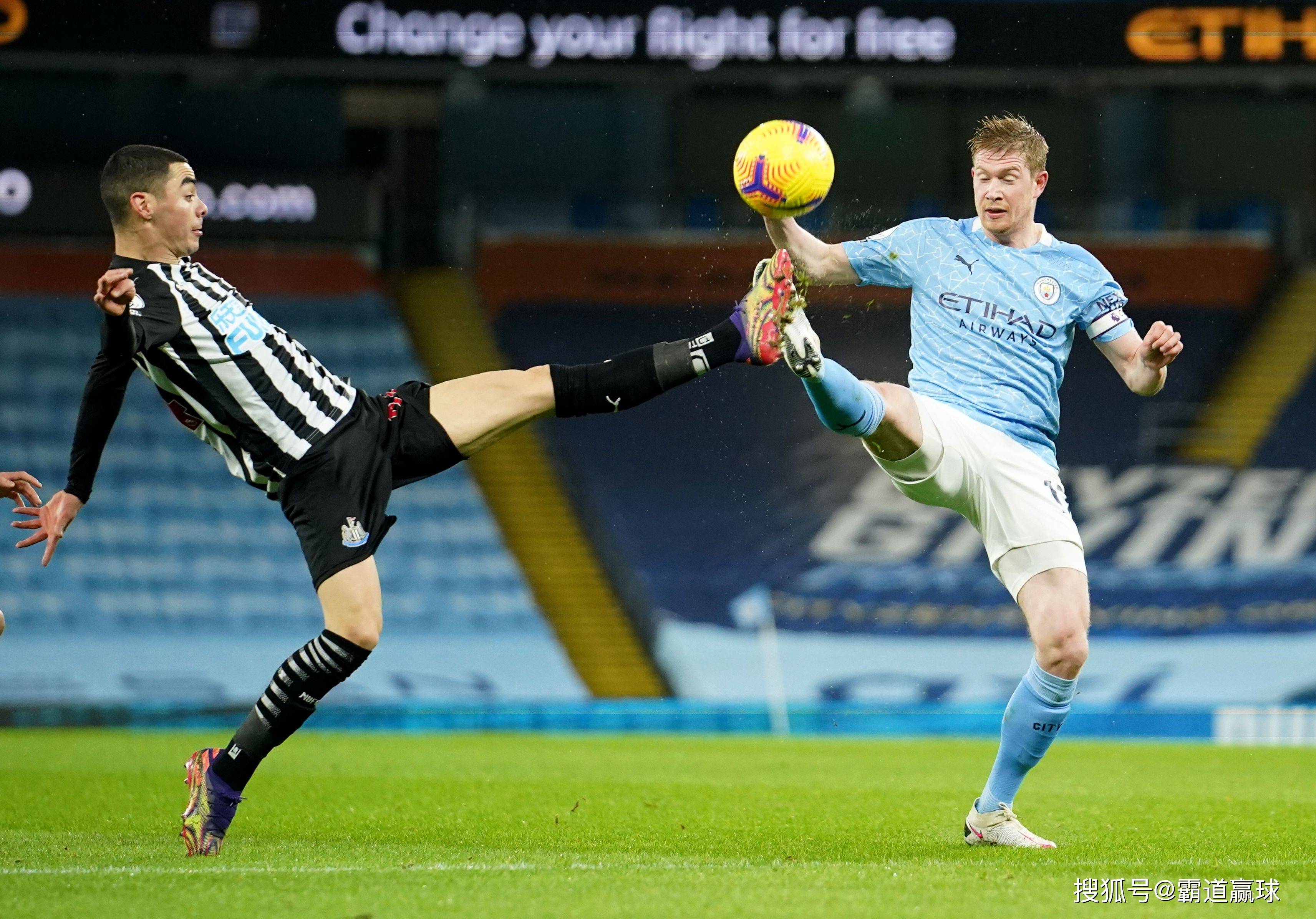 热血对决:曼城主场轻松取胜 热血对决:曼城主场轻松取胜