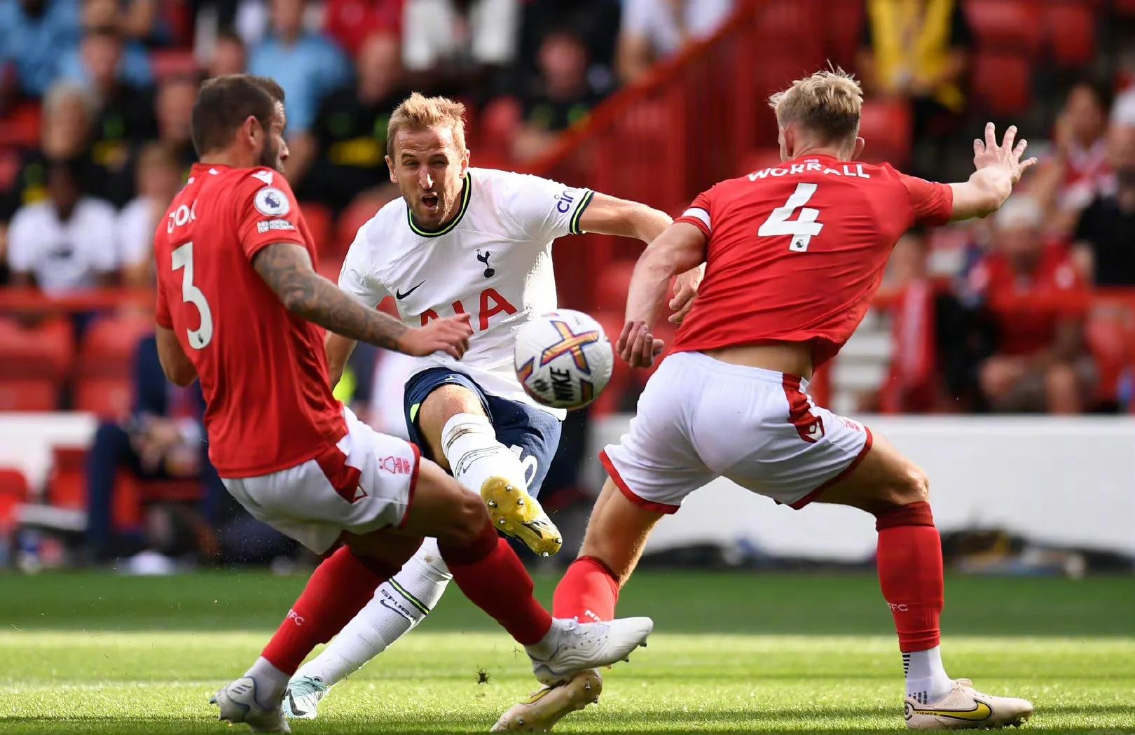 热刺后防轮换战术,收获连胜的简单介绍 热刺后防轮换战术,收获连胜的简单介绍