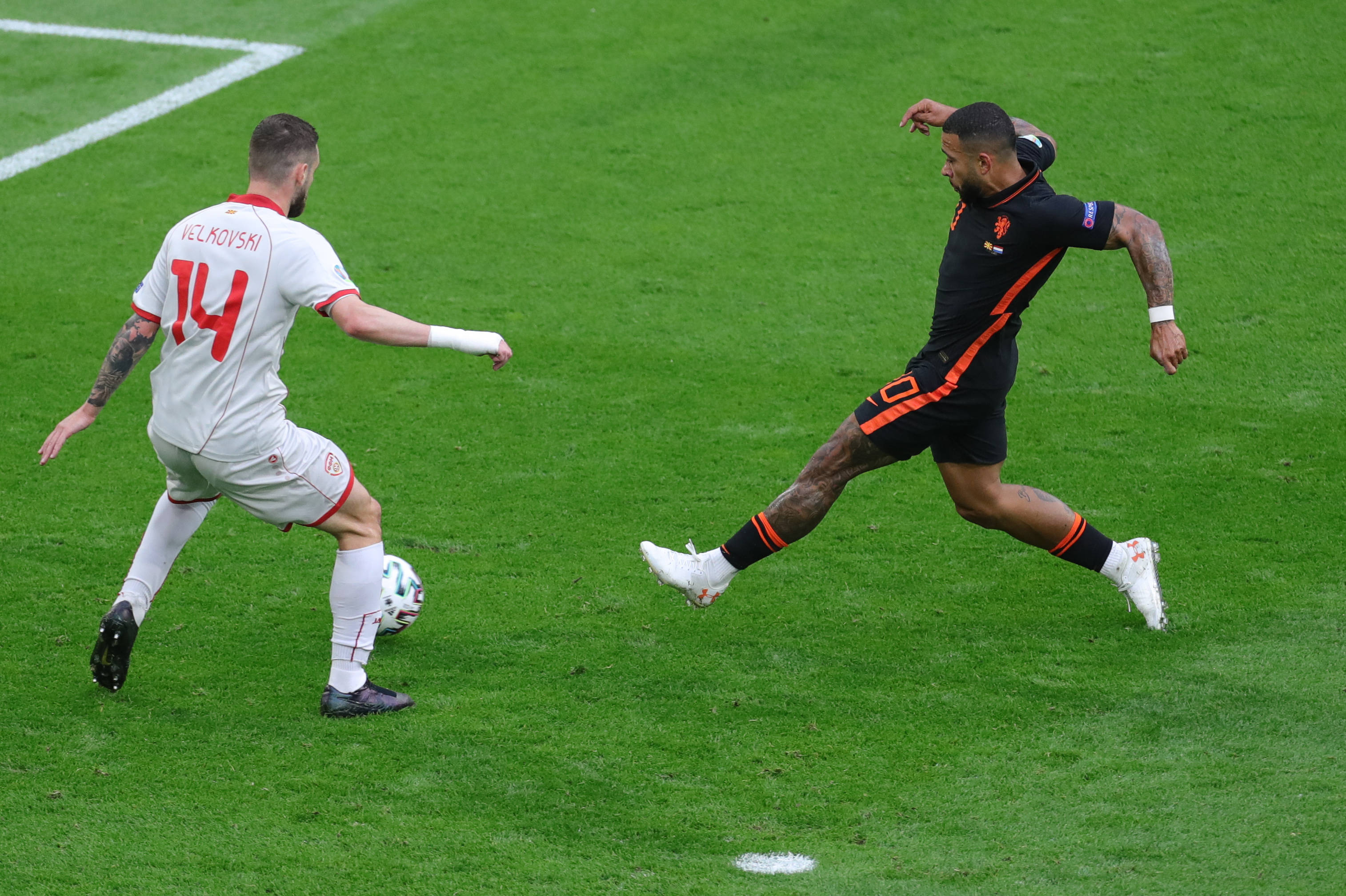 世俱杯直播-韩国胜马其顿晋级,欧预赛四强对阵的简单介绍