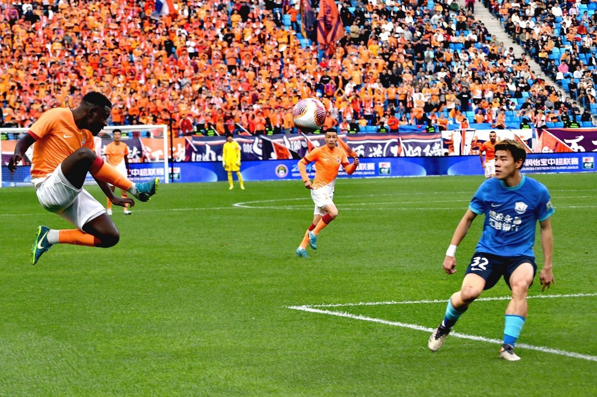 青岛黄海客场取胜,连胜状态延续 青岛黄海客场取胜,连胜状态延续