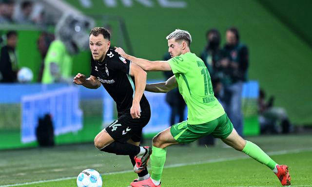 沃尔夫斯堡主场大胜,赢得高分 沃尔夫斯堡主场大胜,赢得高分