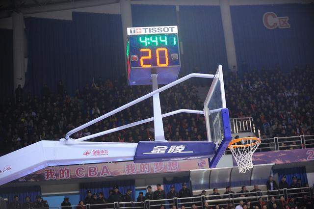 包含球场上的精彩瞬间,球队为了胜利争相角逐的词条 包含球场上的精彩瞬间,球队为了胜利争相角逐的词条