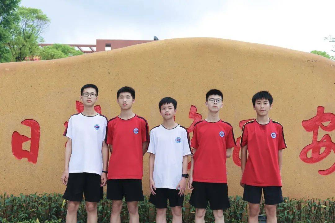 体育强国崭露头角,斩获多面金牌 体育强国崭露头角,斩获多面金牌