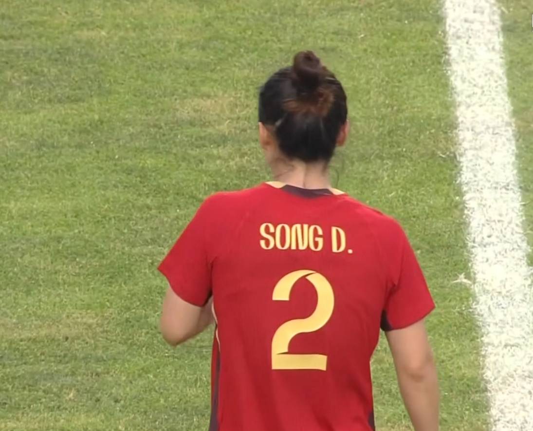 精彩解说!女足赛事主播呈现绝佳赛况 精彩解说!女足赛事主播呈现绝佳赛况