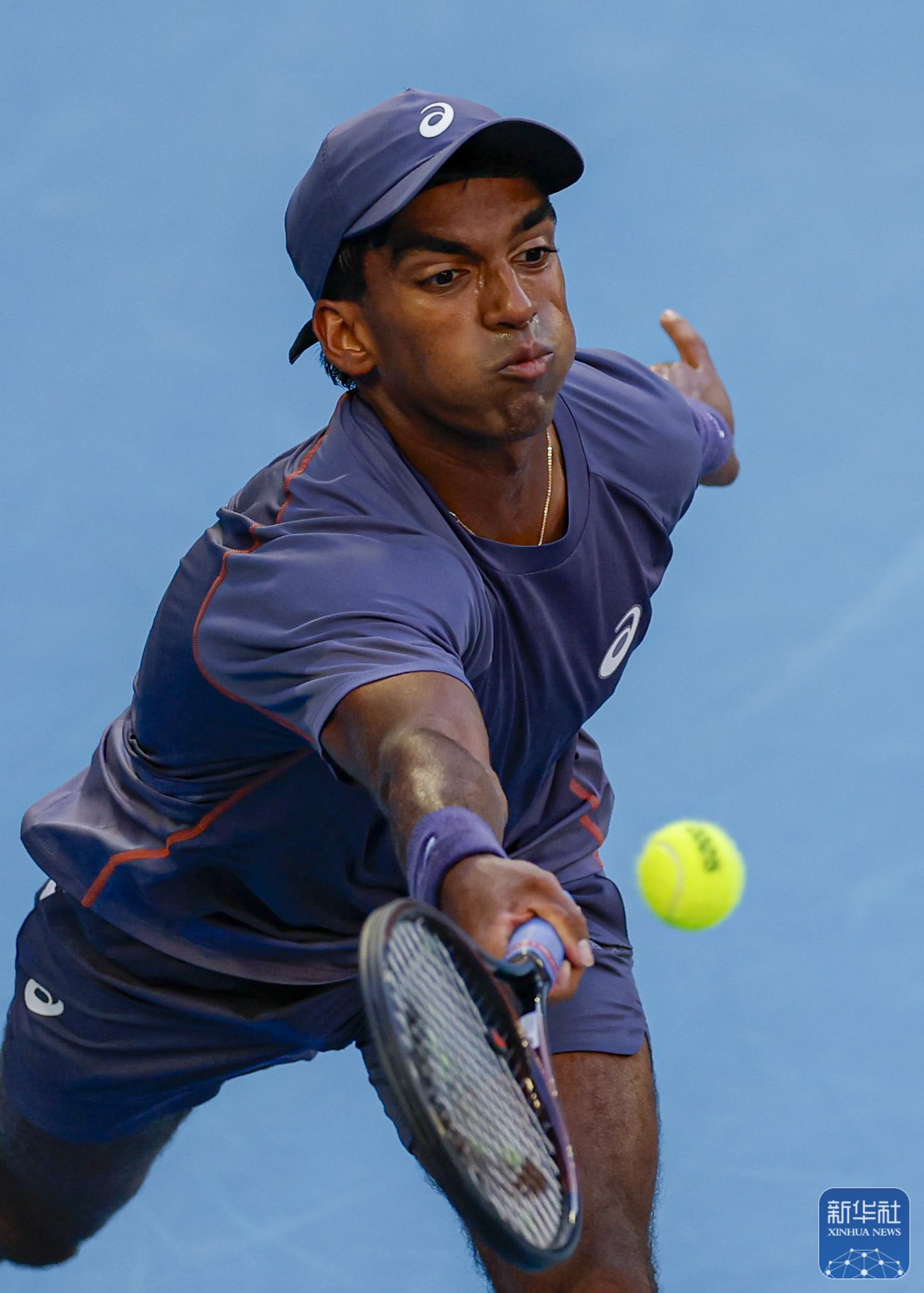 包含大比分击败对手,势不可挡向前进的词条 包含大比分击败对手,势不可挡向前进的词条