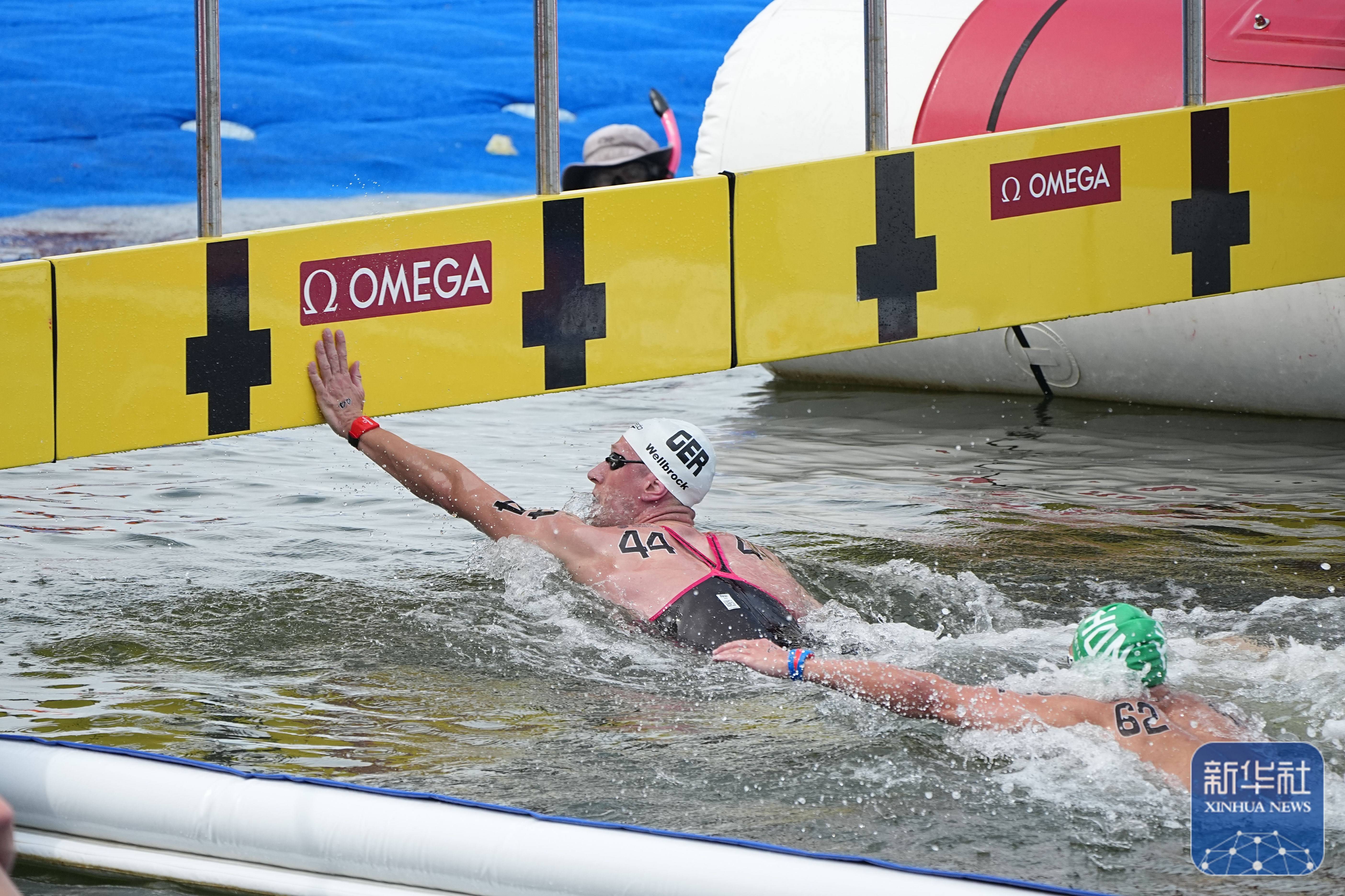 匈牙利游泳选手突破个人最快纪录