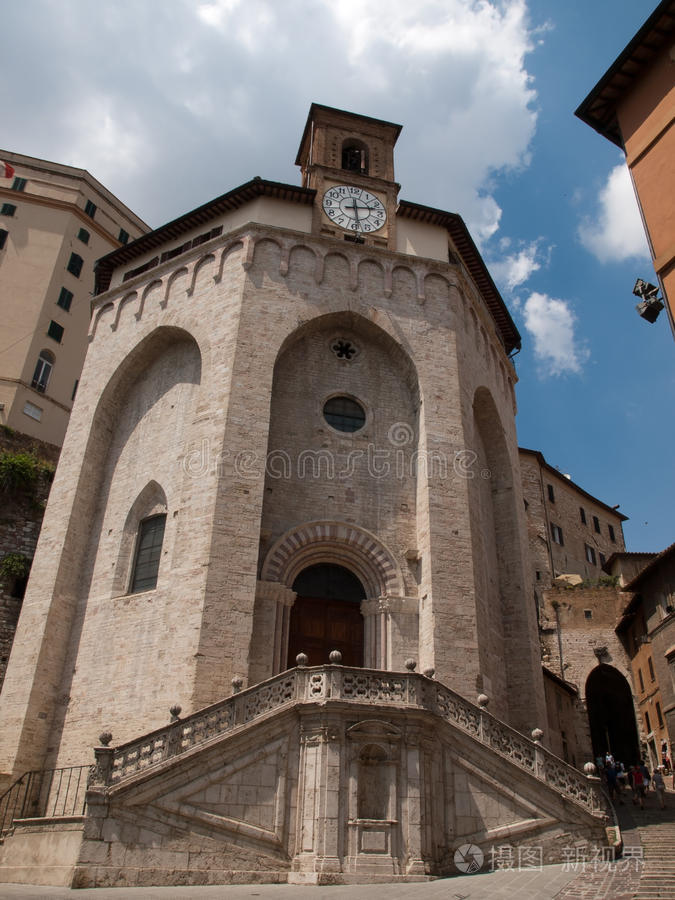 世俱杯2025-关于锡耶纳主场不敌佩鲁贾，遭遇惨败的信息