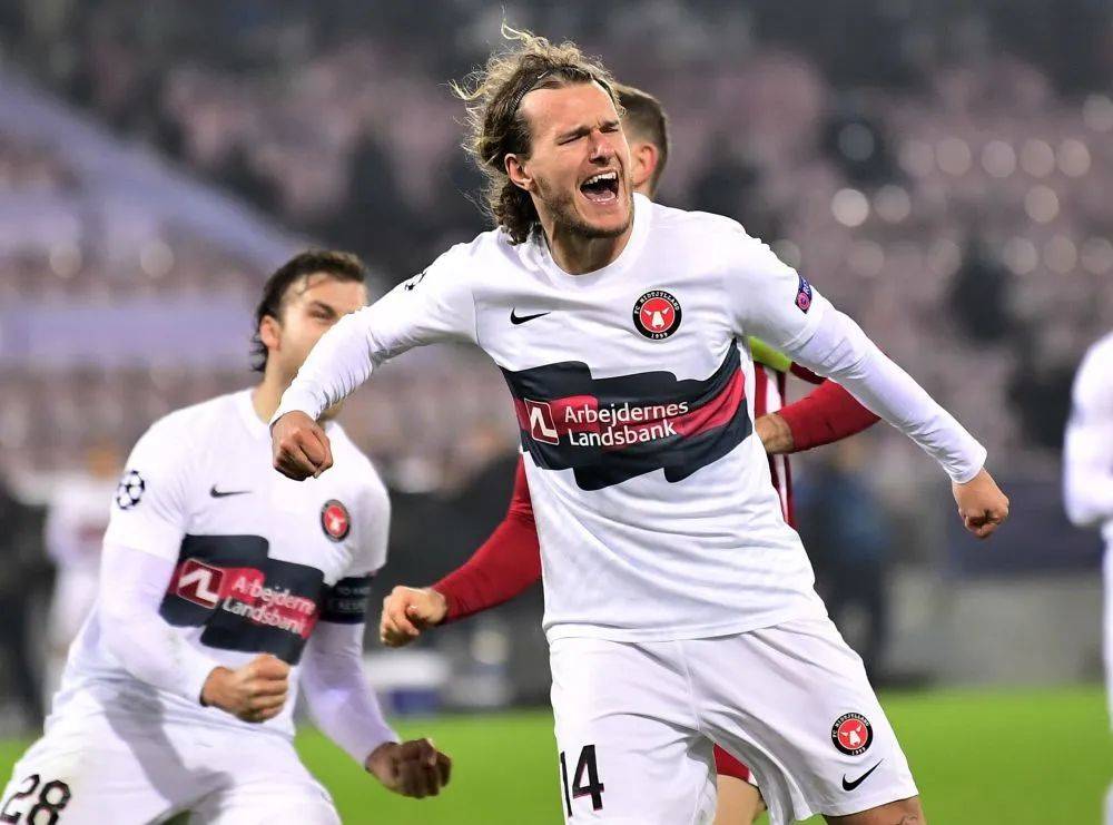 摩纳哥球员表现出色，帮助球队取得关键胜利的简单介绍