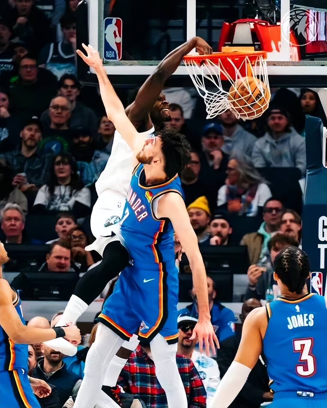 世俱杯官网-包含总主场逆转尼斯，追赶积分榜领头羊的词条