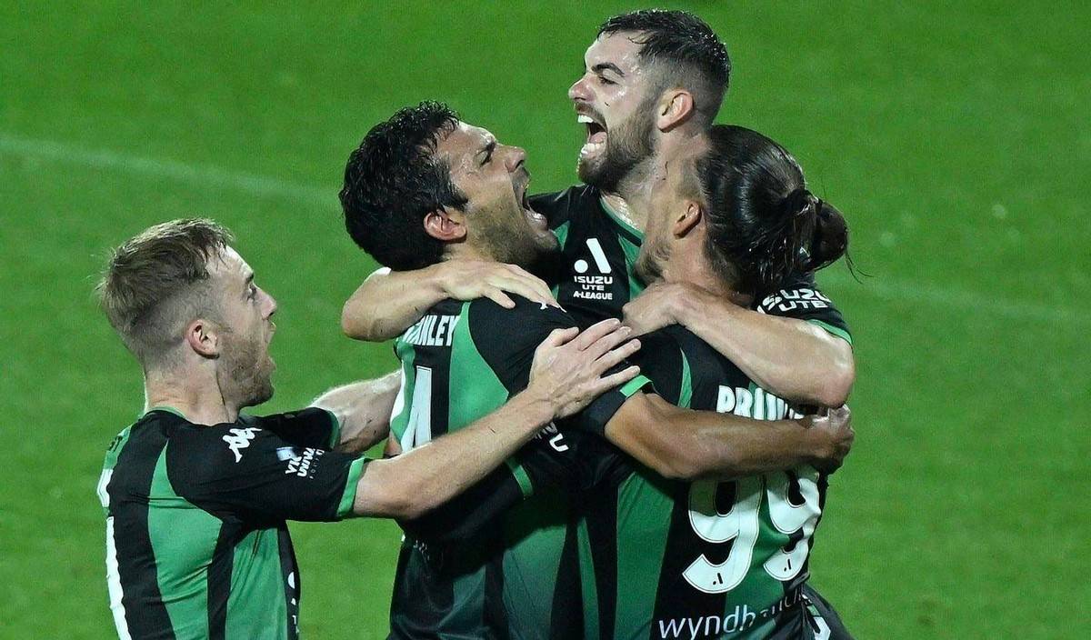 水原三星备战迎战墨尔本胜利