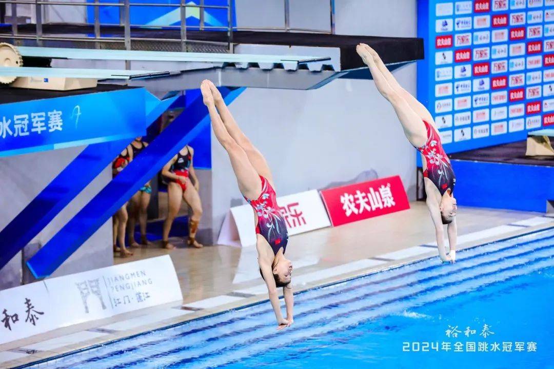 陕西队在比赛中逆转胜出，惊险过关