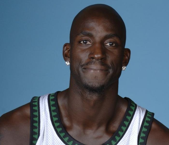 世俱杯2025-奥克兰赛艇选手力压群雄，获得好成绩