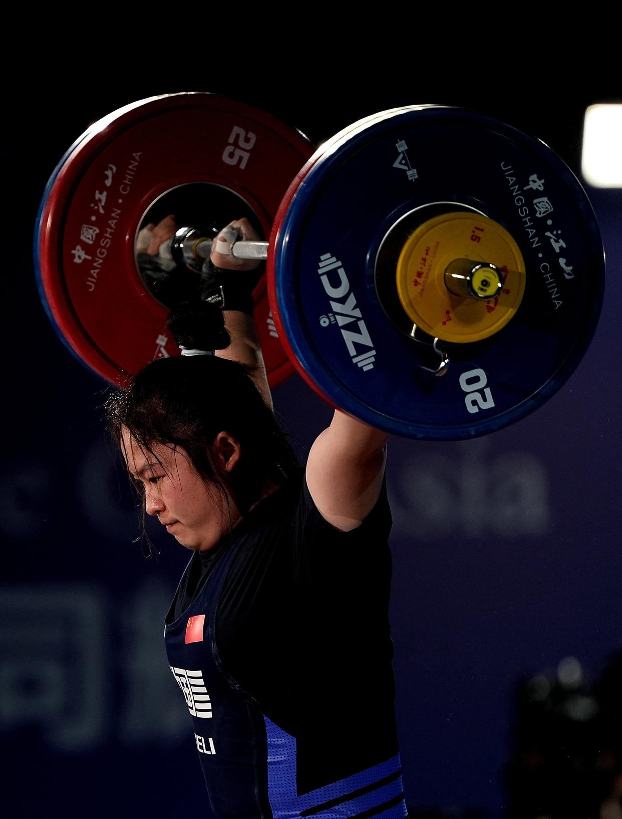 世俱杯-关于爱沙尼亚选手稳健发挥，取得举重项目亚军的信息