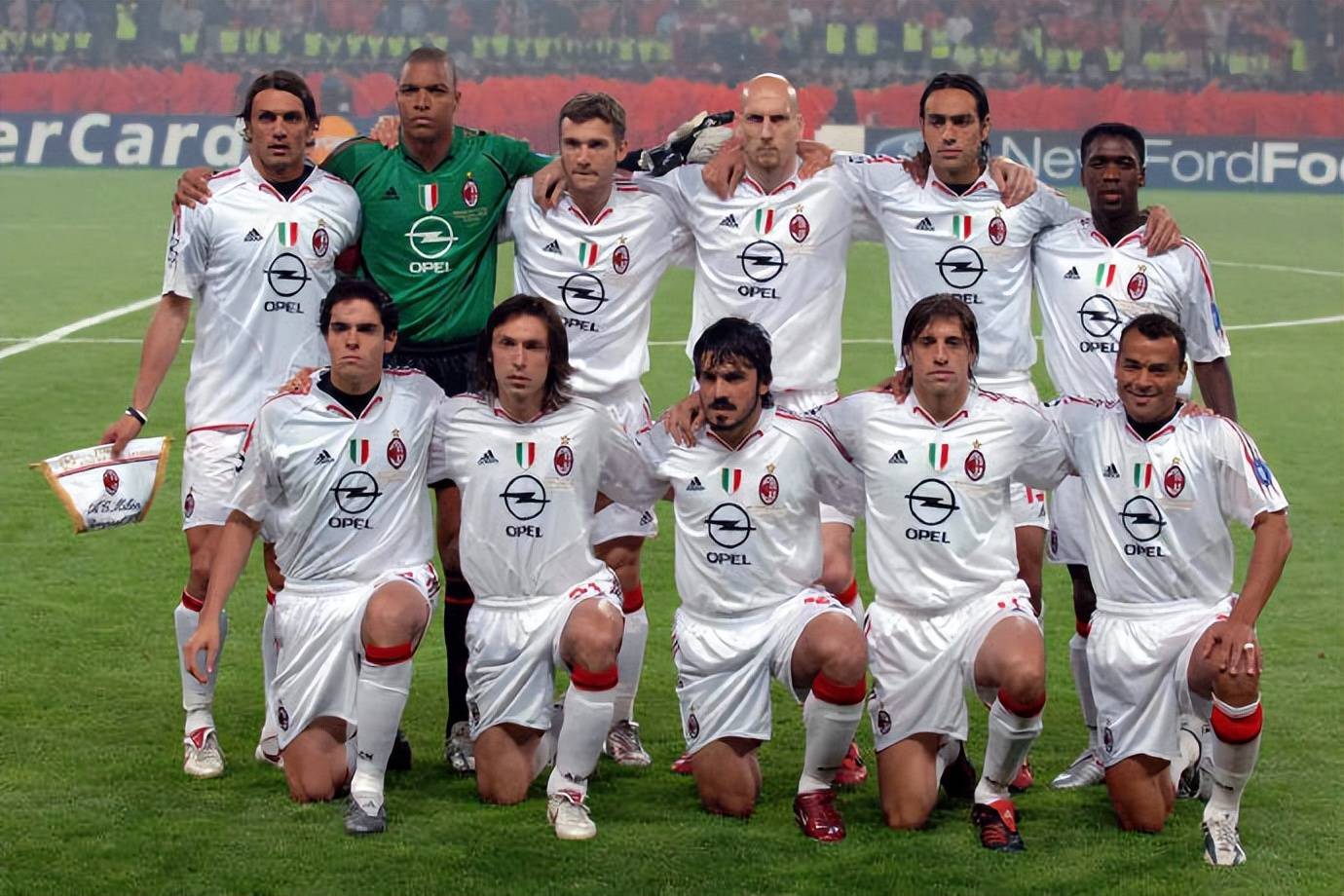 包含AC米兰憾负对手，遭遇失利的词条