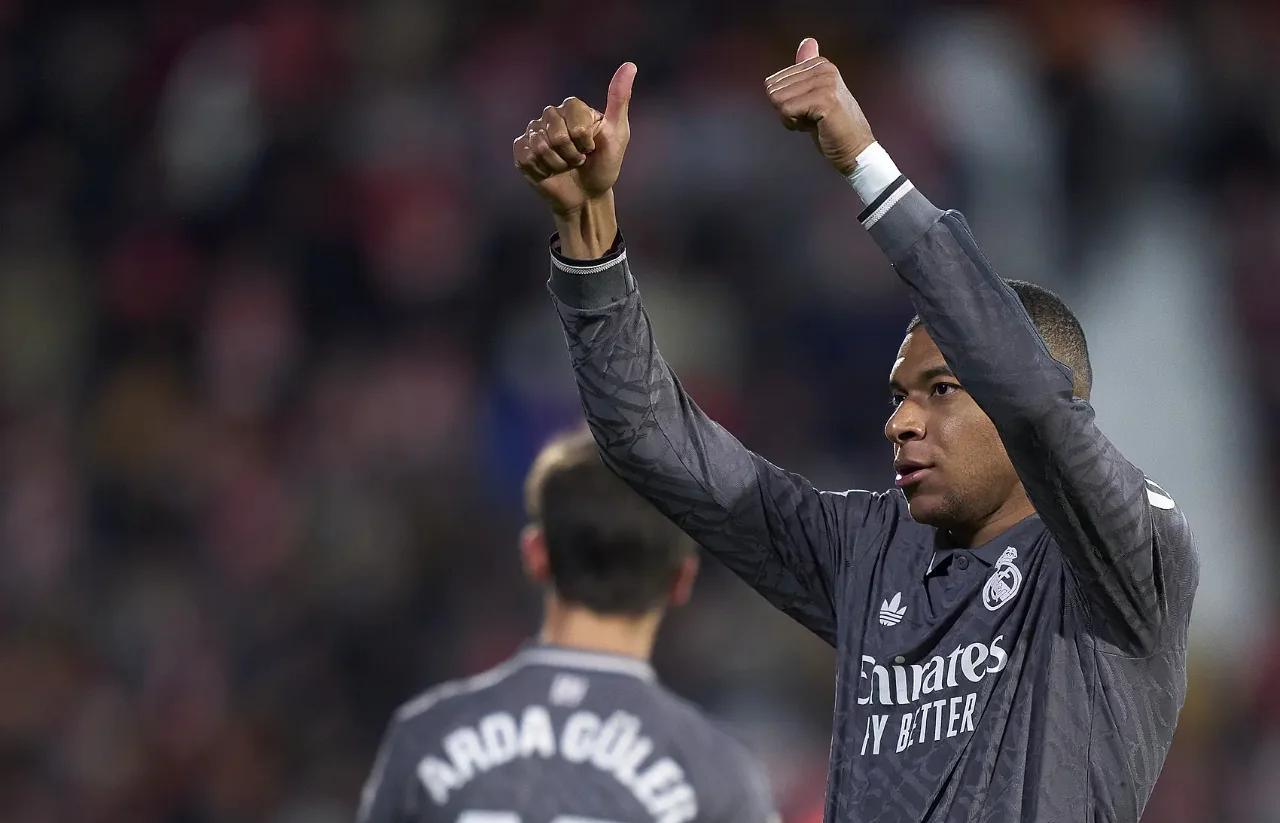 多特蒙德战平强敌，保持欧冠席位