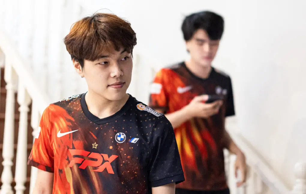 世俱杯时间-关于RNG轻取NS，Scout线上压制力十足焦点之战成都决赛之夜，让粉丝疯狂欢呼的信息