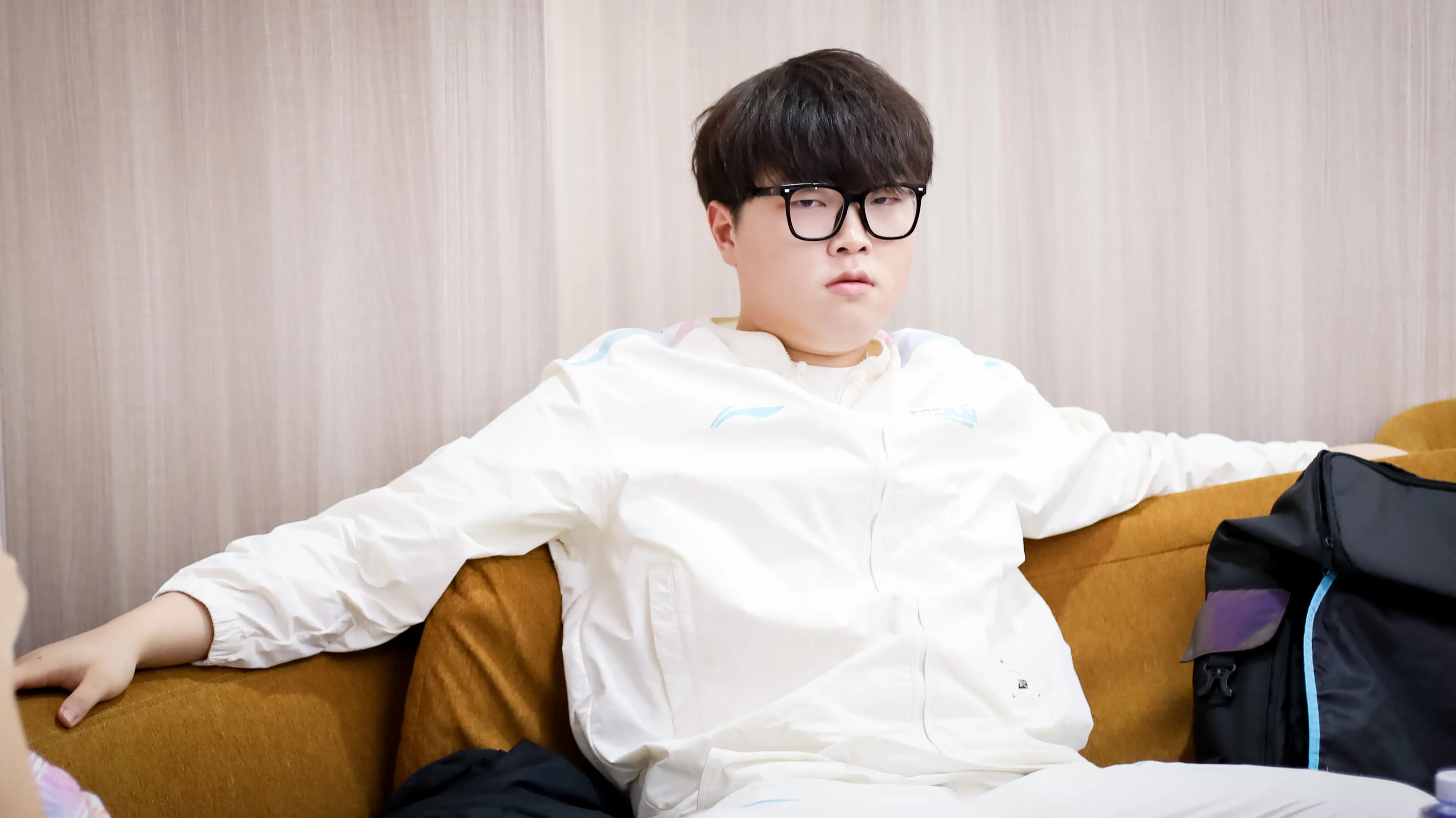 EG翻盘FNC，Elk极限生还后反打宿命之战八强赛，锁定晋级资格