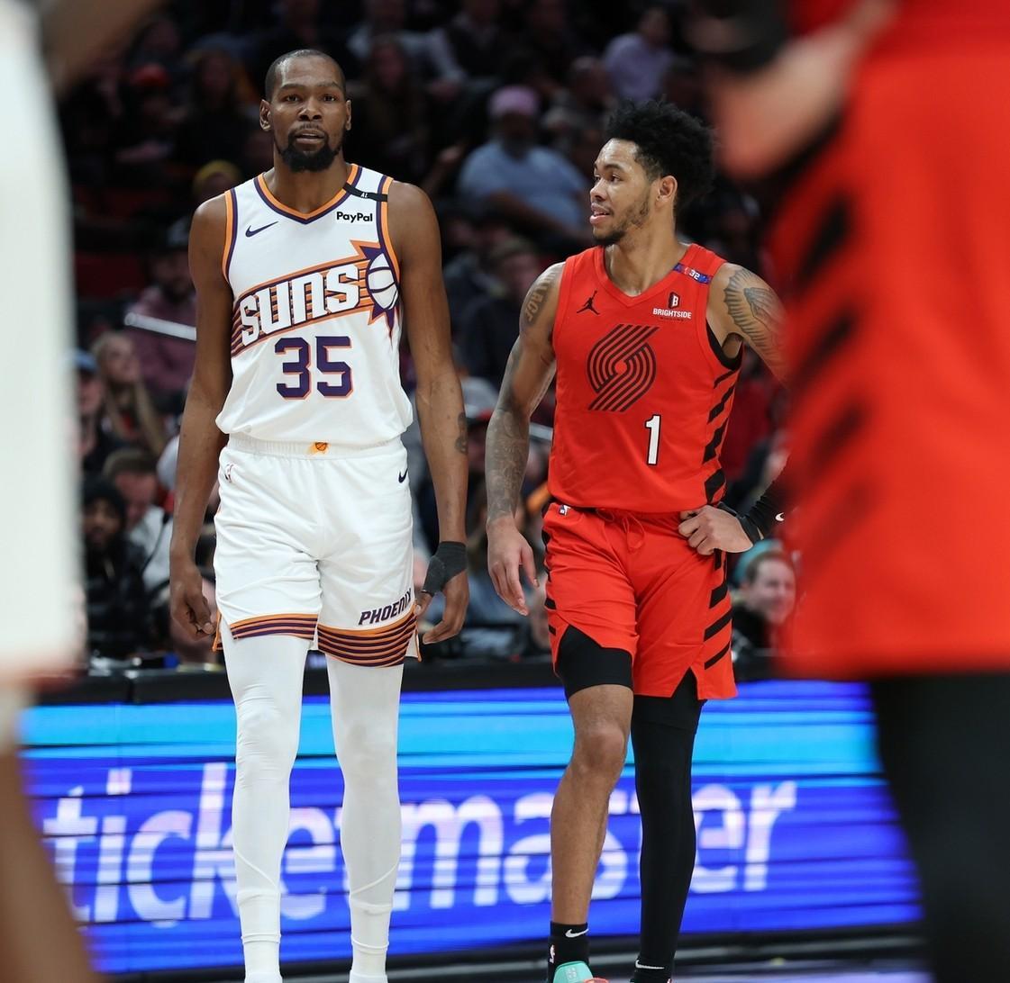 开拓者队外线火力强大,成为热门 开拓者队外线火力强大,成为热门