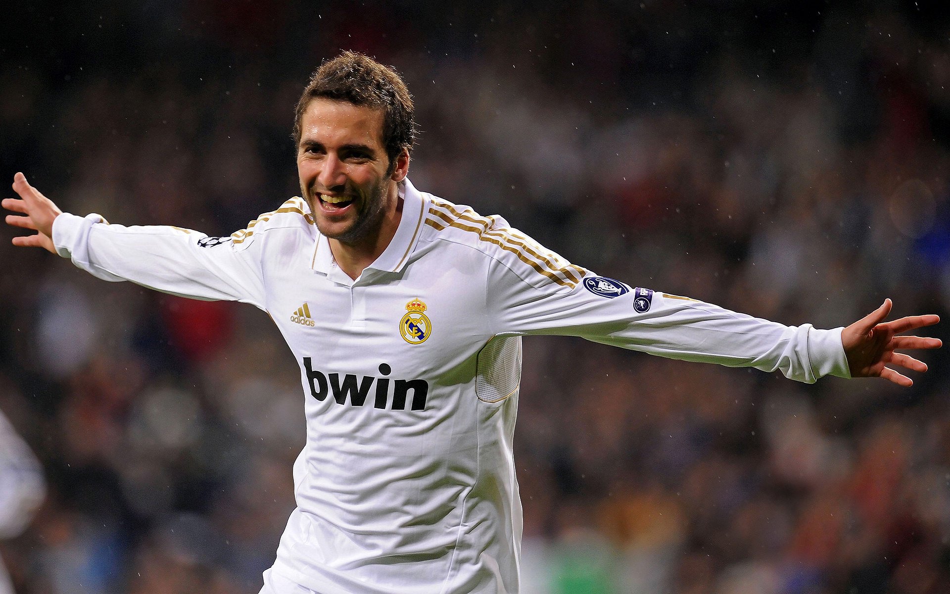 无名之盾与关键之刃，马里冻结勒沃库森，哈兰德一锤定音